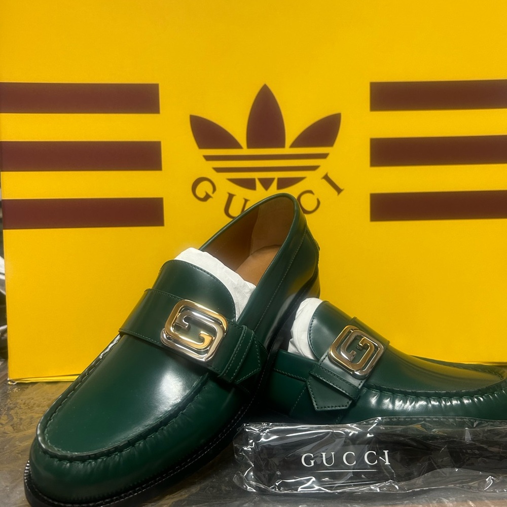 Gucci Green Loafers Slip-On Style